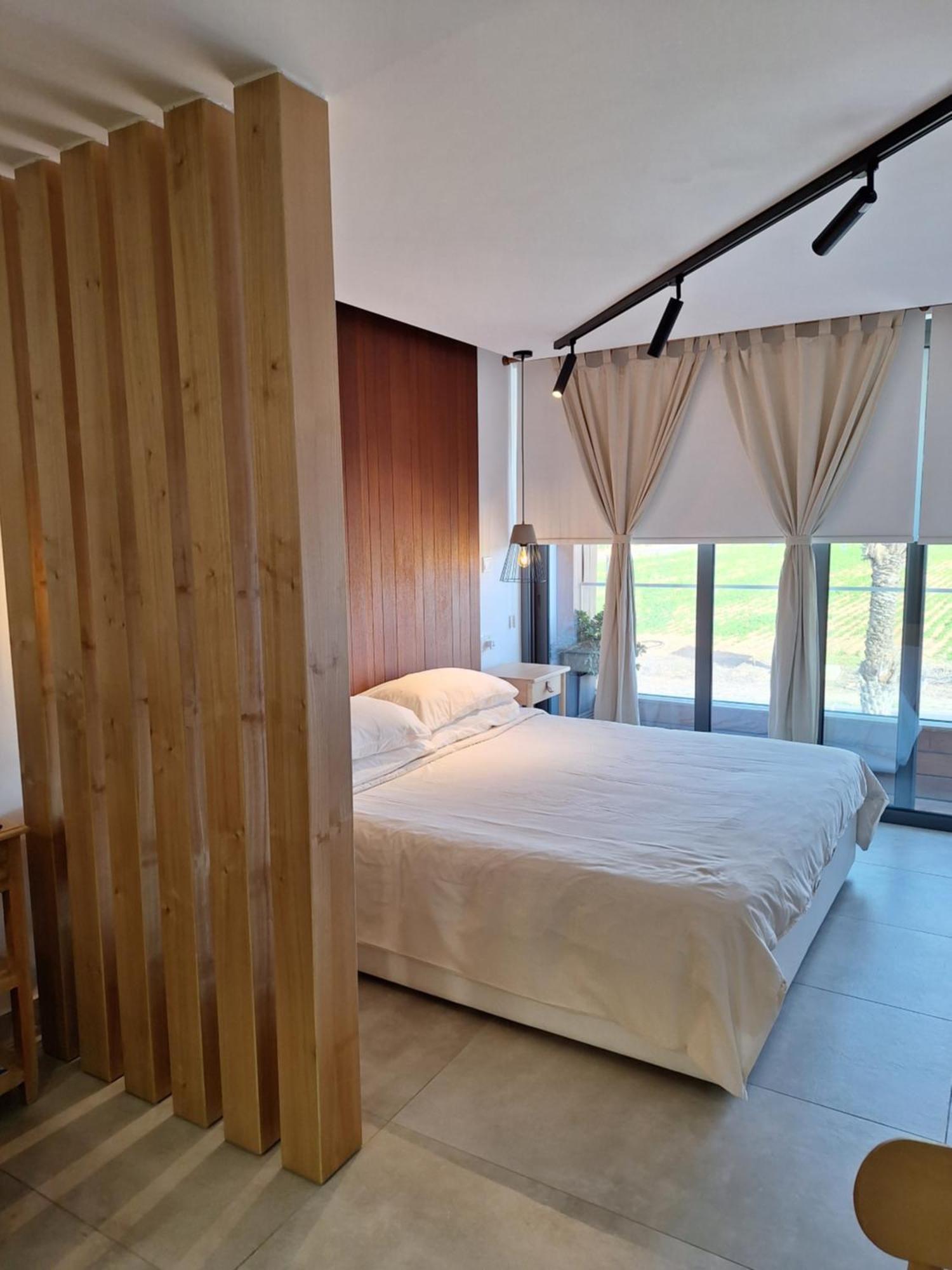Terrazza Suites Paphos Bagian luar foto