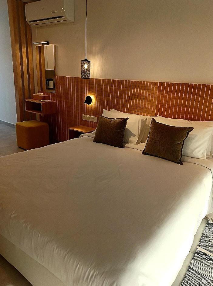 Terrazza Suites Paphos Ruang foto